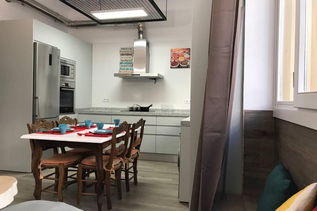 Апартаменты Precioso Piso En Paseo De La Bomba Free Parking Гранада Экстерьер фото