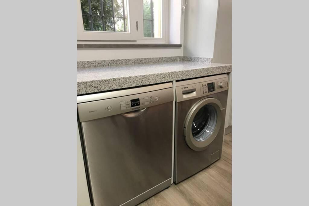 Апартаменты Precioso Piso En Paseo De La Bomba Free Parking Гранада Экстерьер фото